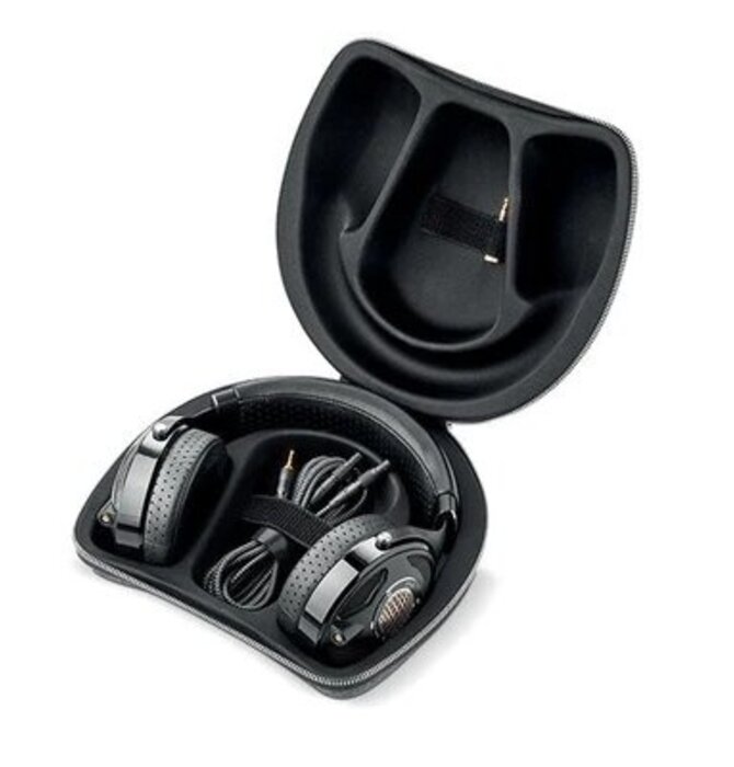Focal - Utopia 2020 Over-Ear Reference Closed Back Circum-Aural Headphones with Accessories, Showroom Demo in Mint Condition