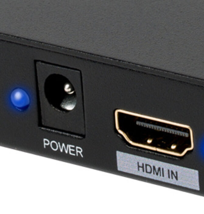 B-230 1 x 4 HDMI  Splitter