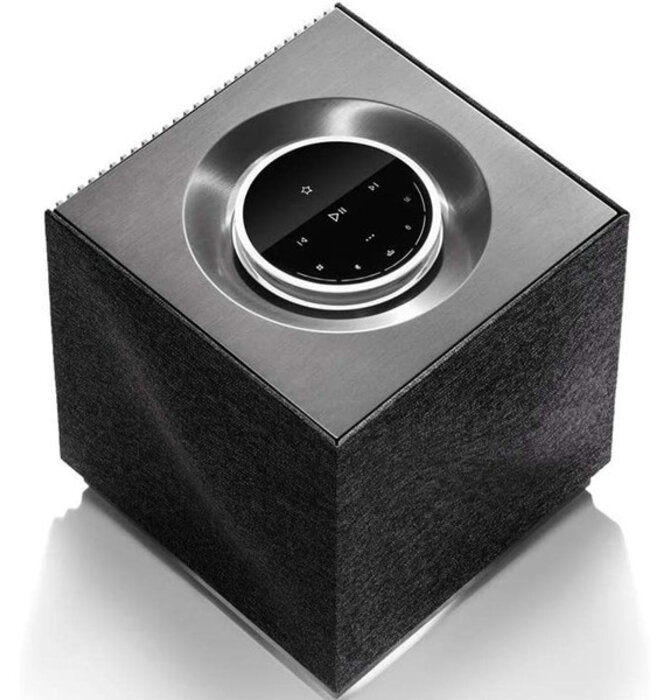 MU-SO QB 2nd. Generation Wireless Speaker System, Space Grey Grille