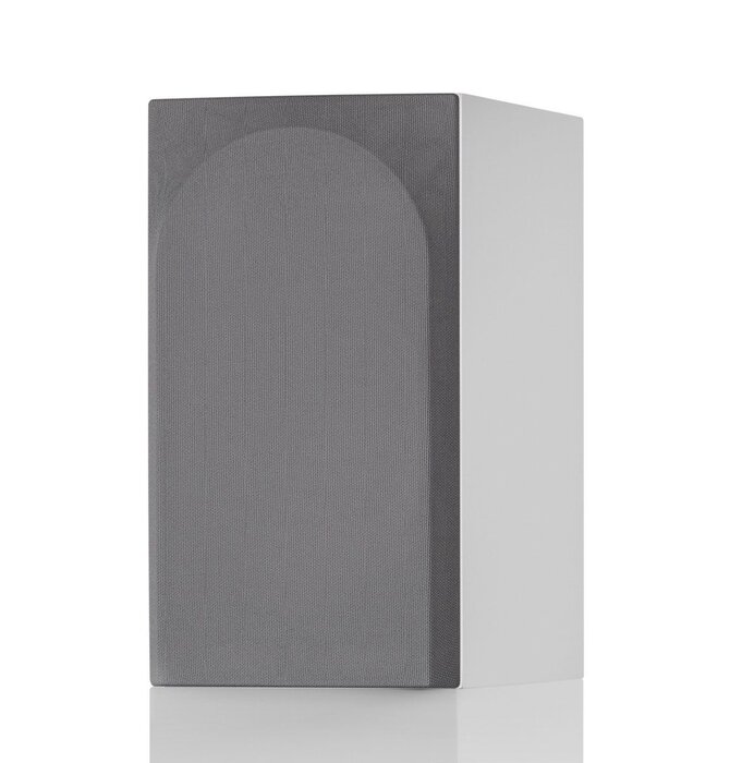 Bowers & Wilkins 707 S3 Bookshelf Speakers ( Sold as Pair )