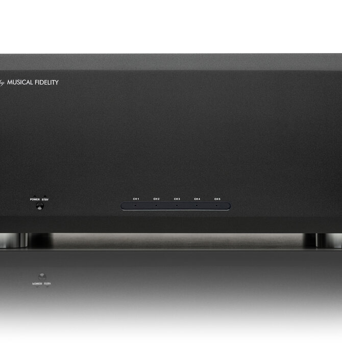 M6X 250.5 Five-Channel Power Amplifier