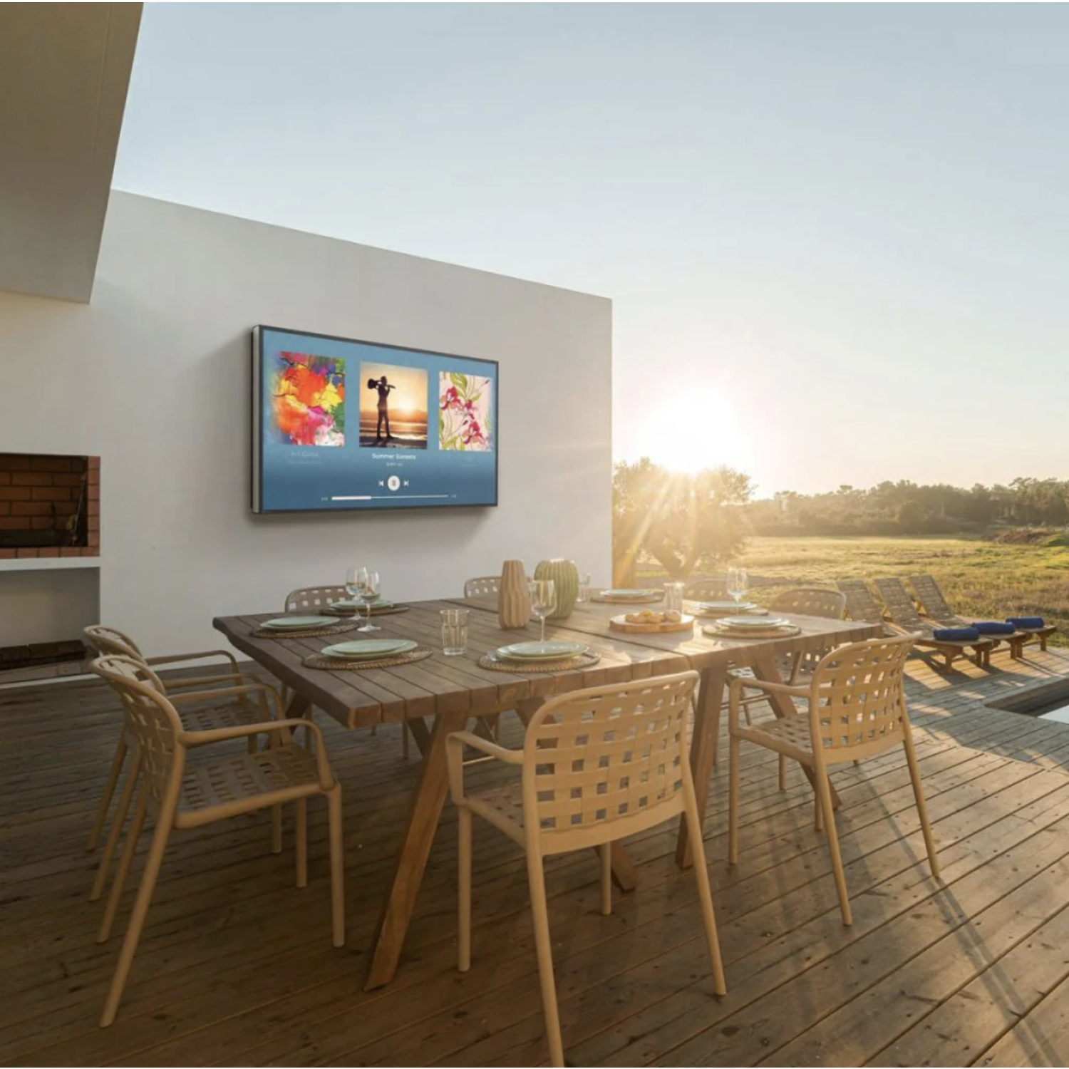 SÉURA Outdoor TVS Full Sun Series 85 inches ( Requires 20 amp 