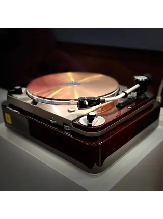 Thorens TD 124 DD 140th. Anniversary Turntable