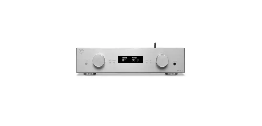 AVM PA 30.3 DAC / Preamplifier in Silver , Showroom Demo in Mint Condition