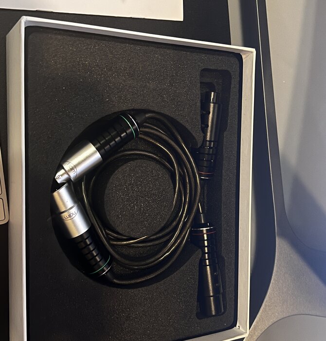 Naim  SUPERLUMINA  Interconnect  Preamp / Ampli  Din Vers XLR Open Box