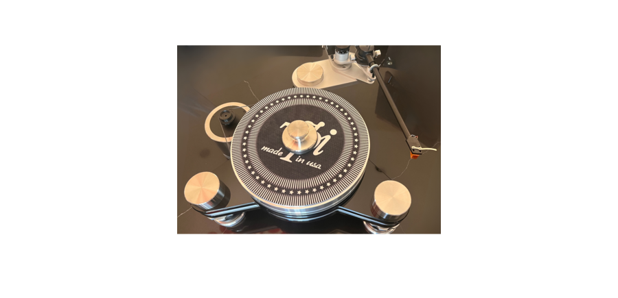 VPI Prime Avenger Reference Turntable Used In Excellent Condition