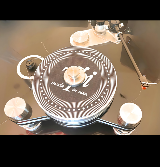 VPI Prime Avenger Reference Turntable Used In Excellent Condition