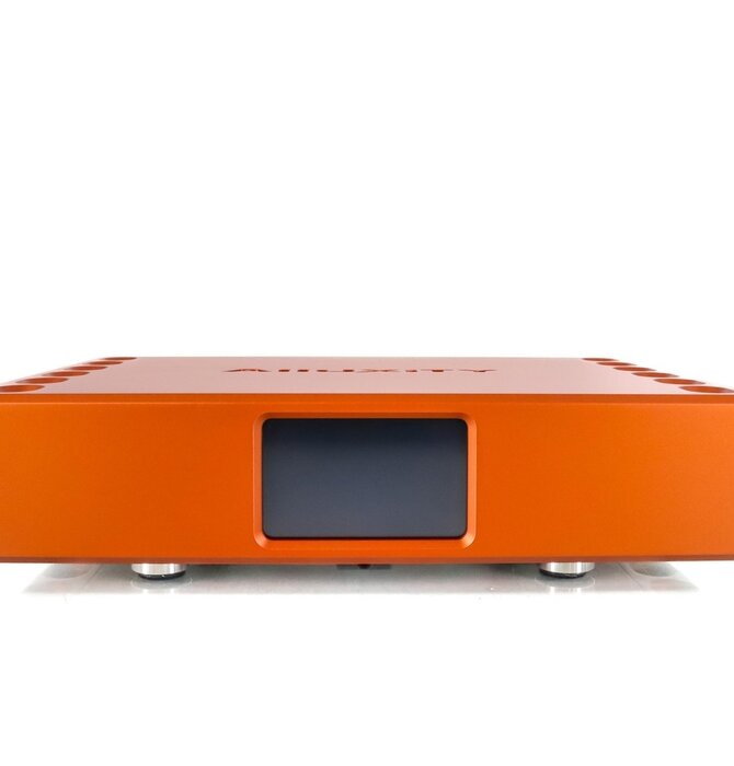Alluxity  - Integrated Amplifier , Showroom Demo in Mint Condition