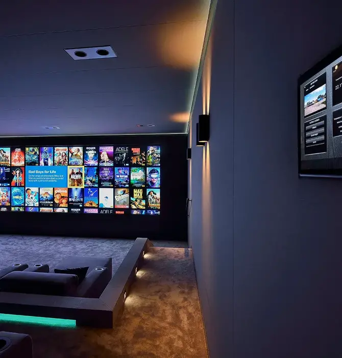 Barco Residential - Njord Cinemascope Theater Series 4K Ultra HD Projector , 12500 Lumens