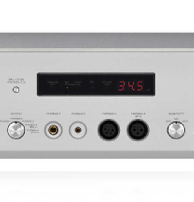 Luxman P-100 Centennial Head Amp