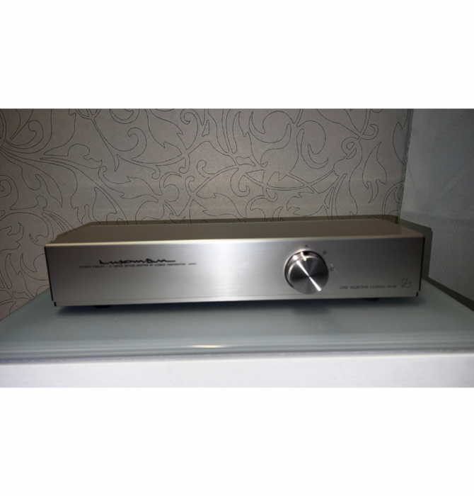 Luxman AS-55 High Quality Passive Speaker Selector   ( Showroom Demo )
