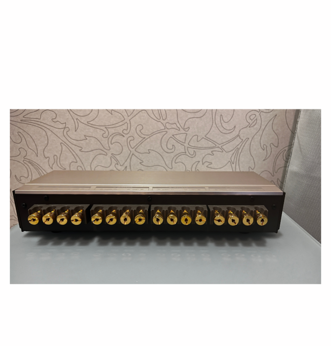 Luxman AS-55 High Quality Passive Speaker Selector   ( Showroom Demo )