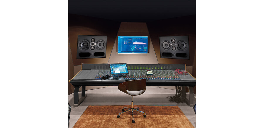 Utopia Main 212 Bundle ( Utopia 3.5-Way Active Speaker Pair Matched + 2 Amplifiers )