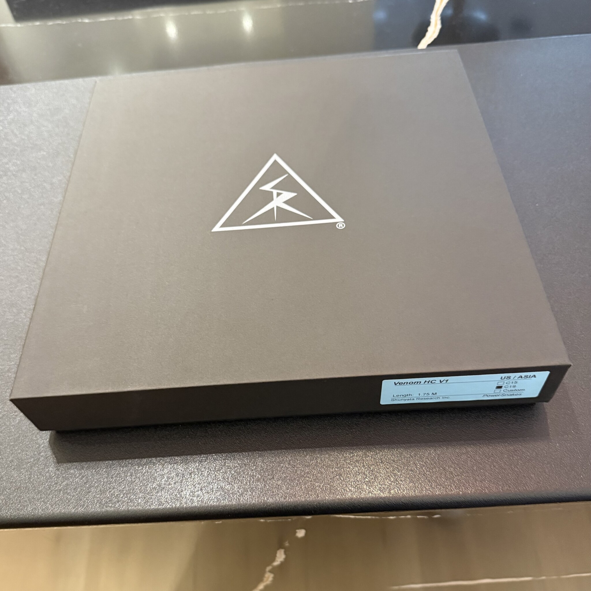Shunyata Research - Venom HC V1 , 1.75 meter C19 Power Cord , 20