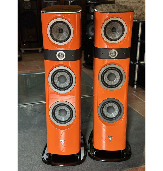 Focal Sopra No.2 Showroom Demo Speaker Pair in Mint Condition ( Orange )