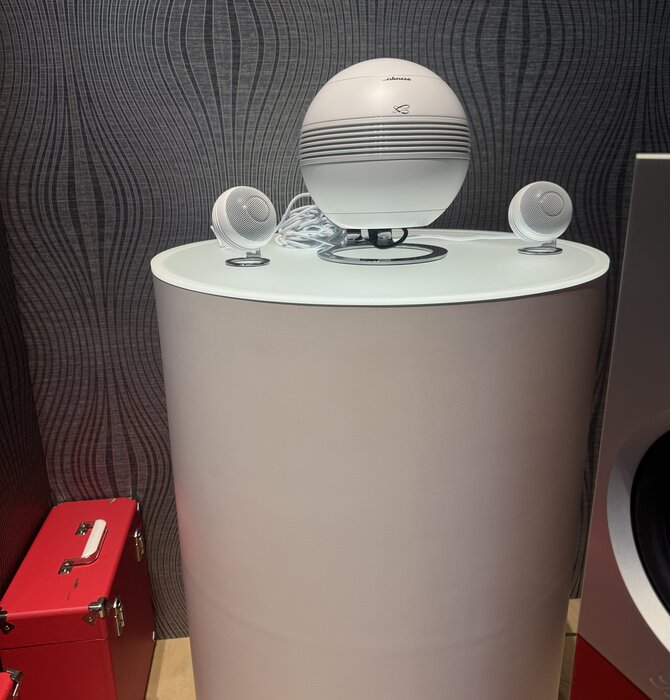 Cabasse - The Pearl Keshi Compact 2.1 Connected System, OPEN BOX !