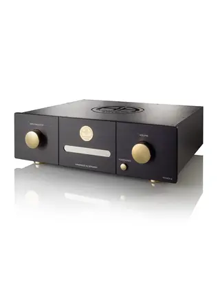 Accustic Arts  - Power III , Integrated Amplifier with DAC & Phono Stage , Black Body with Gold Trim , Rarely Used in Mint Condition