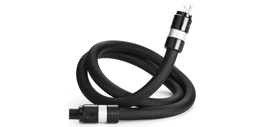 Shunyata Research Alpha v2  NR 1.75 meter Power Cable C19, Showroom Demo In Great Condition !!!