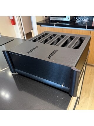 Anthem - Statement A5 5-channel Power Amplifier , USED in Great Condition !