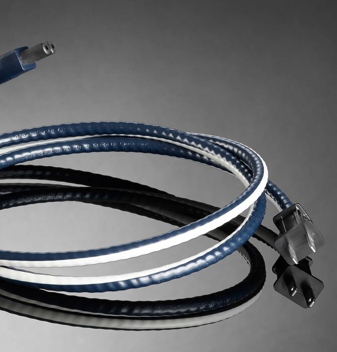 Shunyata Research - Venom V14 Digital Power Cable with C7 Connector