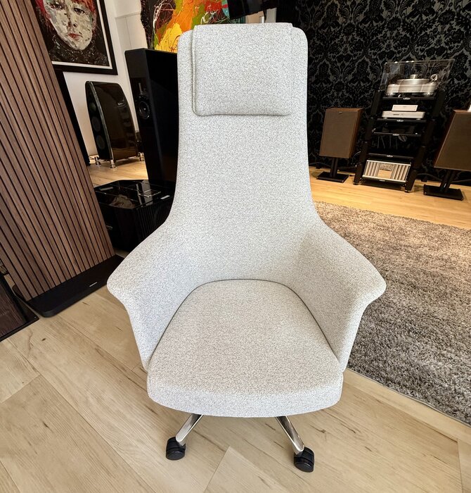 BDI Bolo™ 3531 Executive Office Chair in Oatmeal Fabric , Showroom Demo in Mint Condition ! Local Pick up Only!
