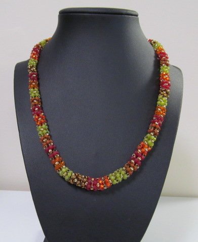 12/12 6-9pm Seasonal Spendor Necklace