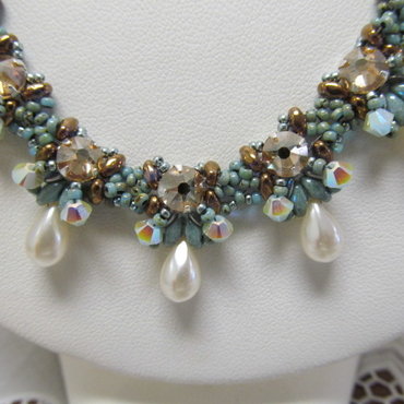 3/26 6-9pm Omora Neckalce 3/26 6-9pm Omora Neckalce