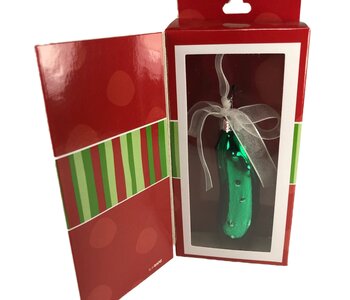 Ornement cornichon de Noël dans une boîte-cadeau avec légende au dos 3 "H en verre soufflé