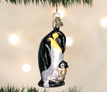 Emperor Penguin with Chick, Glass ornament 16058