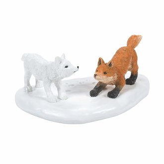 Department 56 White Christmas Fox Face Off - Village Accessories 6007675 NEW 2021 Department 56 White Christmas Fox Face Off - Village Accessories 6007675 NEW 2021
