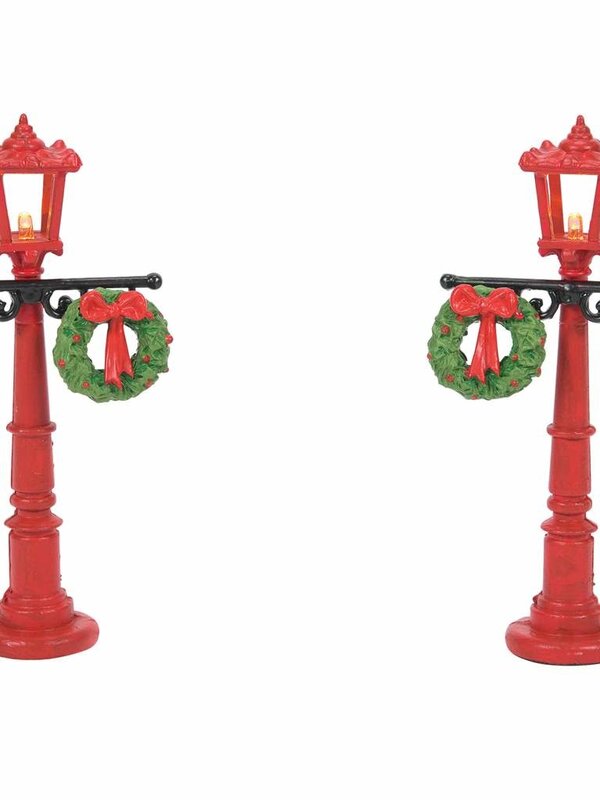 Red With Greens Street Lights - Village Accessoire 6007682