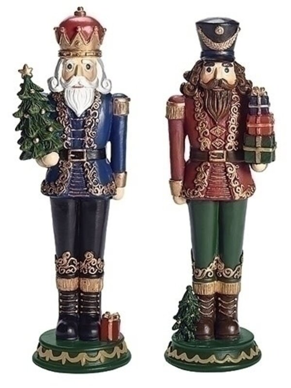 Casse-noisette avec sapin/cadeaux 9.5" Ass.2