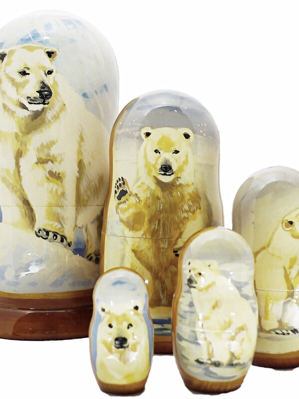 Poupée Russe d'ours polaire, faite à la main de bois et peinte en Russie environ 7"H
