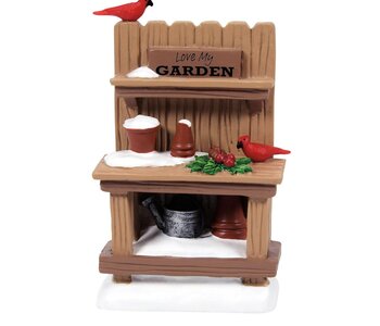Potter's Bench with Birds - Villagw Accessory