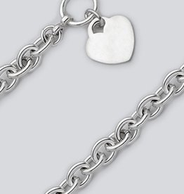 Oval Link 180 Heart Necklace