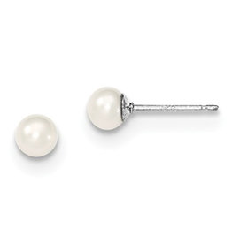 4-5mm Pearl Stud Earrings