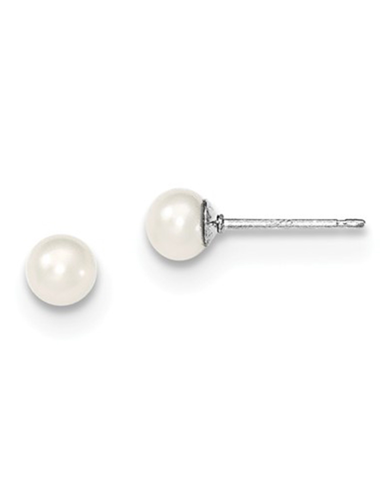 4-5mm Pearl Stud Earrings
