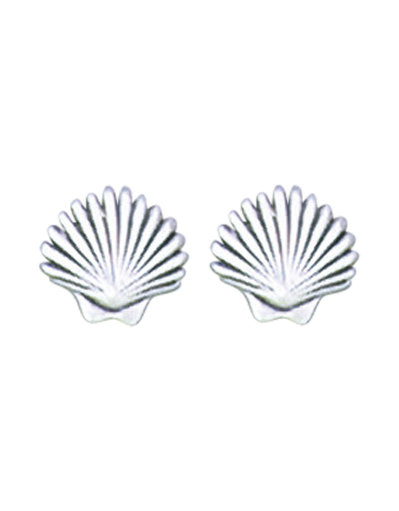 Seashell Stud Earrings 9mm