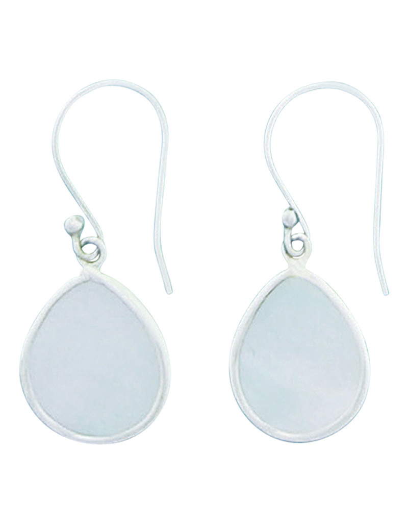 Teardrop MOP Earrings 17mm