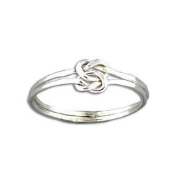 Double Knot Faceted Ring