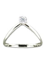 Sterling Silver V-Shaped Cubic Zirconia Ring
