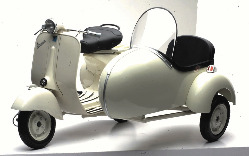 Vespa Scooter Model Toy 16 Scale With Side Car Vespa Toronto West