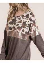 Veveret Top with cow print/ sequence colorblock -Small