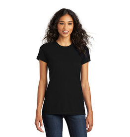 District District ® Women’s Fitted The Concert Tee ® - Black