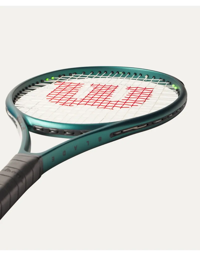 Wilson Blade 26 V9 Tennis Racket