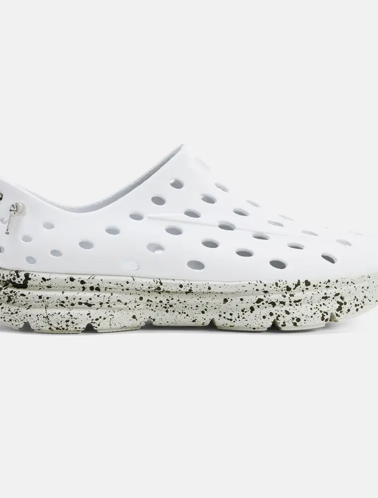 Kane Revive White/GraySpeckled