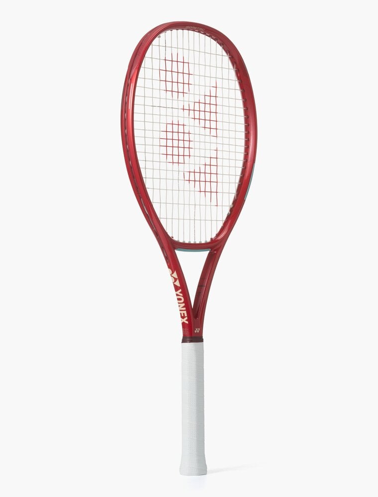 Yonex VCORE 100 v8