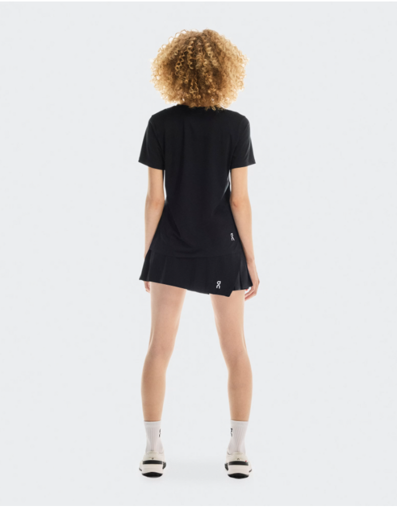 ON Women's Court Skirt Side Pleat Black