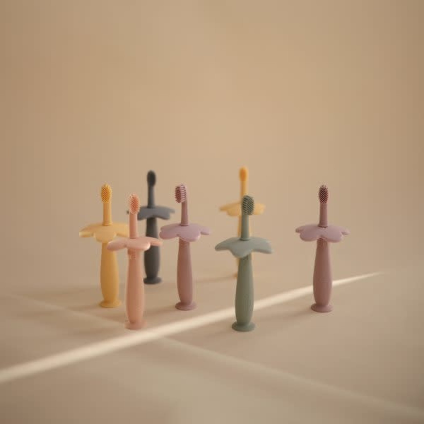 Mushie & Co Flower Training Toothbrush