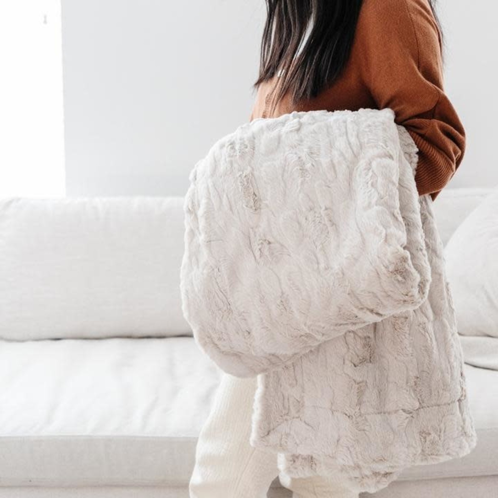 Saranoni Throw Blanket Patterned Faux Fur - Buff